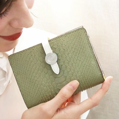cooga】しっとりと贅沢なリアルパイソン◇手のひらサイズの